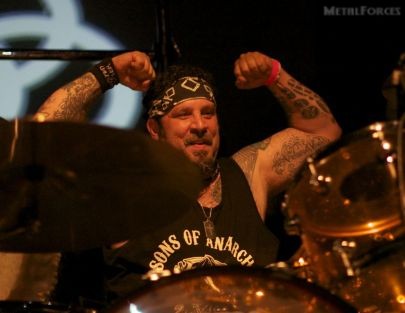 TWISTED SISTER Drummer A.J. Pero Dies Aged 55 (March 20th, 2015) | News ...